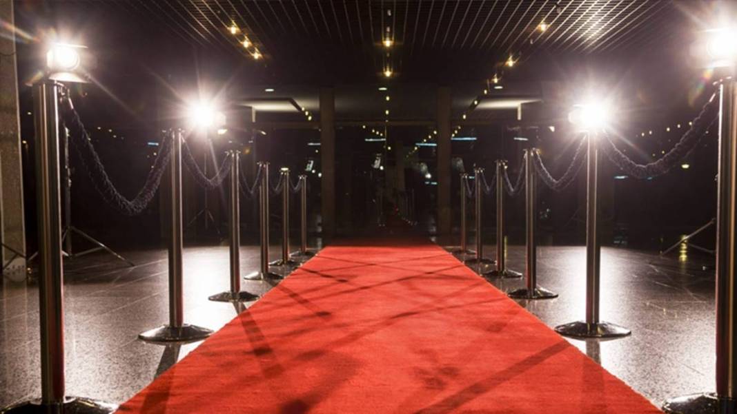 Dünyanın en ünlü 20 kişisi seçildi: Zirvedeki isim şaşırttı! Sinemadan müziğe, iş dünyasından spora... 1